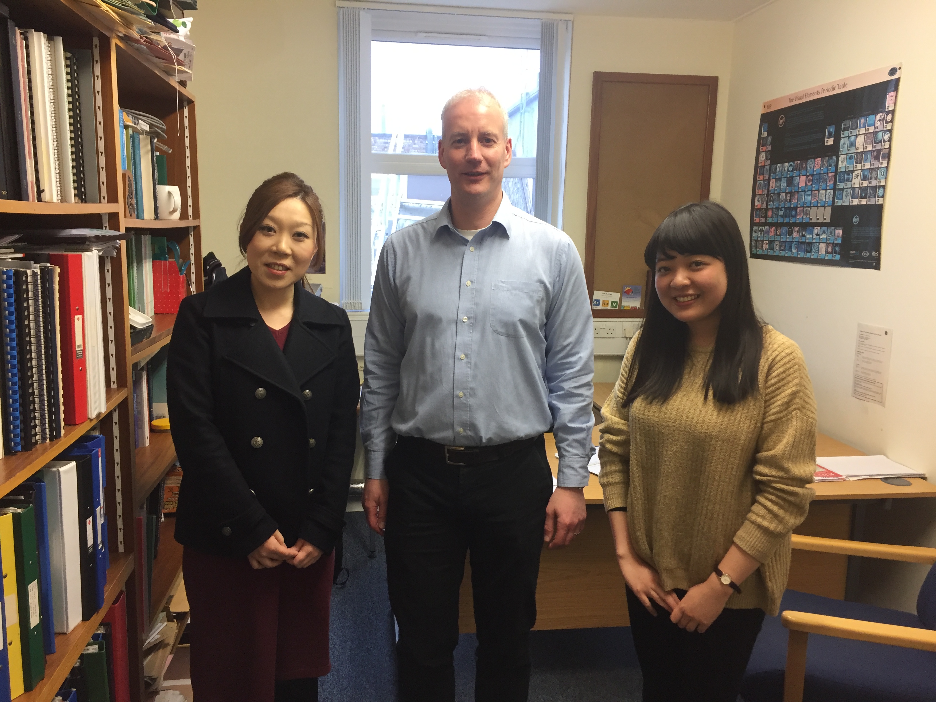 Tatewaki visit to Prof.Robertson's Group