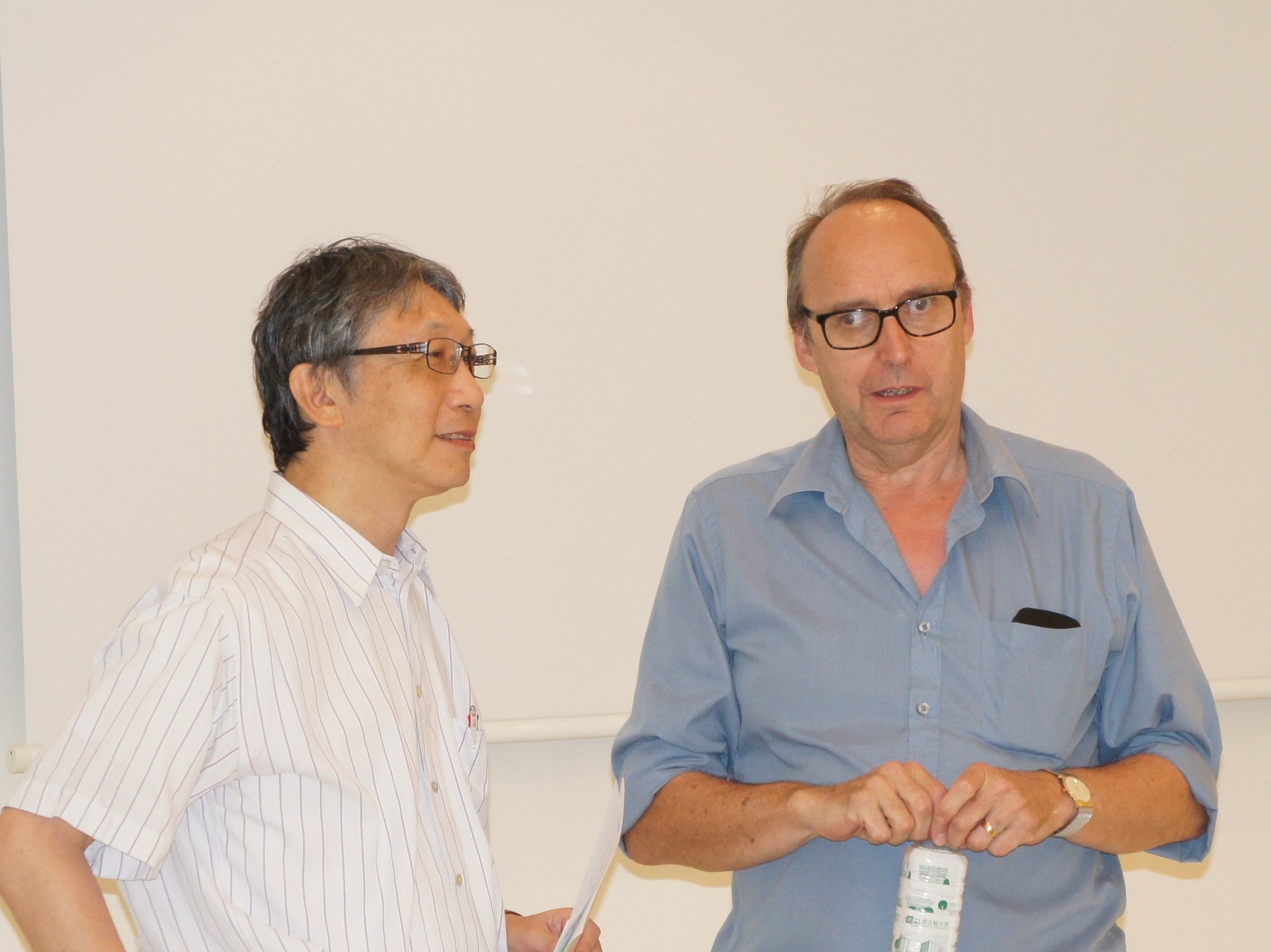 Prof.Woollins' visit to Awaga Group, Nagoya University, Japan